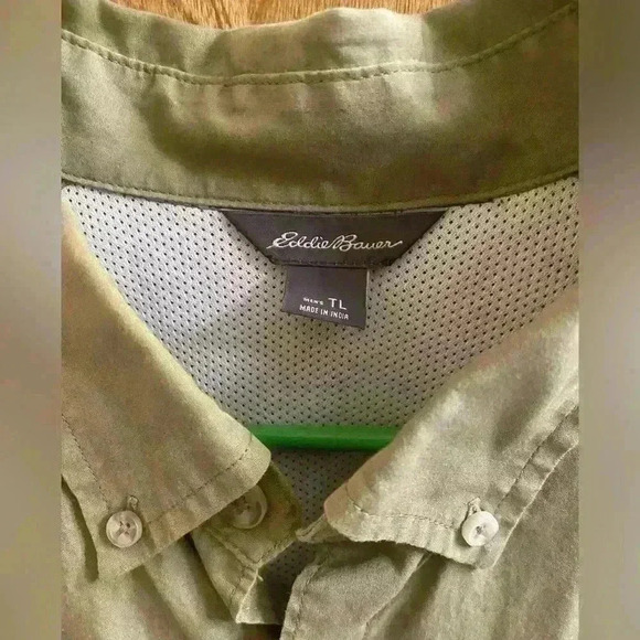 Eddie Bauer Light Olive Hunting/Fishing Outdoor Button Breathable Flap Shirt TL - Picture 6 of 10